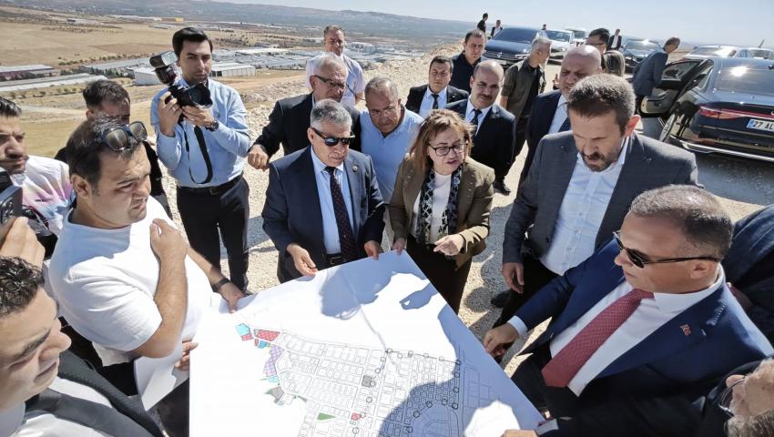 Öztekin: “Her Alanda Oğuzeli İçin Çalışıyoruz”