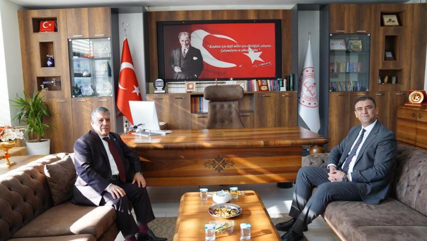 Öztekin’den İl Milli Eğitim Müdürüne ziyaret