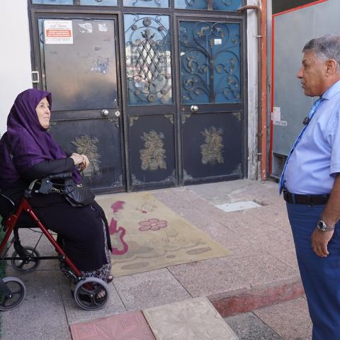 Öztekin’den Üniversite Caddesi’nde Esnaf ve Öğrenci Ziyareti