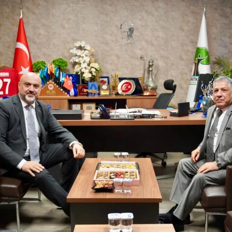 BAŞKAN ÖZTEKİN’DEN ŞEHİTKAMİL BELEDİYESİNE ZİYARET