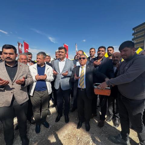 Taziye evleri yükseliyor!