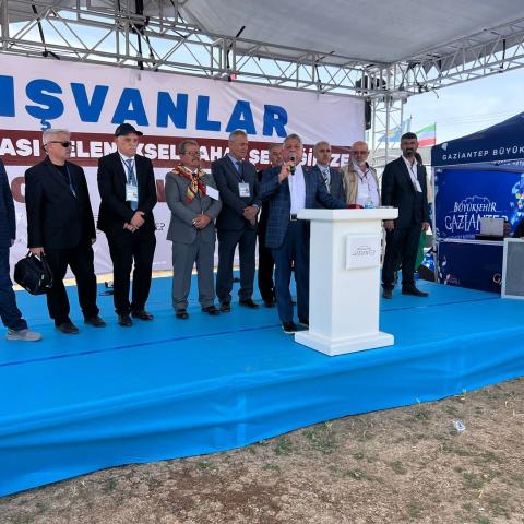 Öztekin Bahar şenliğine katıldı!