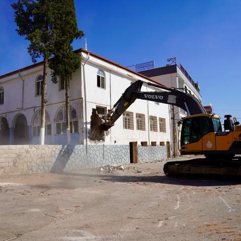 Oğuzeli Öksüz Camii Yeniden İnşa Ediliyor