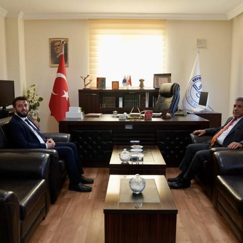 Öztekin’den Yeni Müftü Rıdvan Yıldız’a Ziyaret