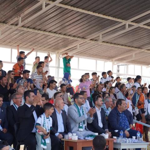 ŞAMPİYON OĞUZELİ BELEDİYESPOR'UN GURURU TÜM OĞUZELİ'NİN