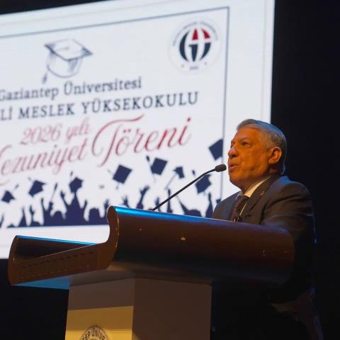 Oğuzeli Meslek Yüksekokulu 2026 Mezuniyet Töreni